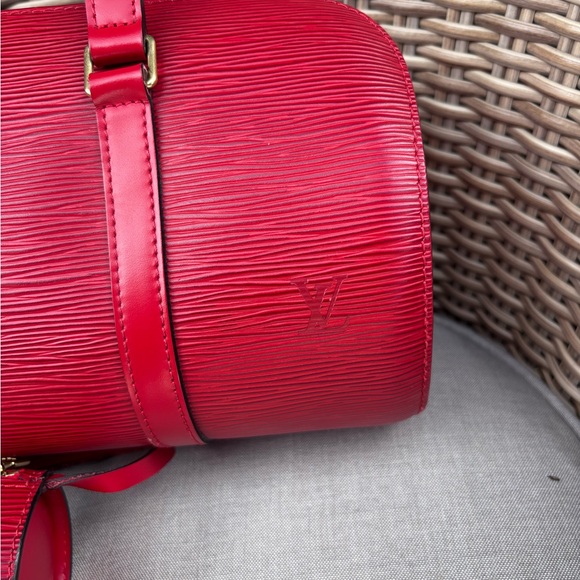 Louis Vuitton Red Satchel Bag - Picture 3 of 16